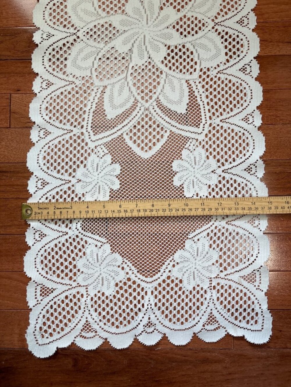 Elegant White Lace Table Runner Floral Rectangular Design 15"x40" Home Decor - Picture 6 of 10